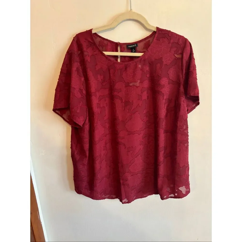 Torrid Abbey Chiffon Floral Top Size 1X Red Sheer Layering Keyhole Back - Picture 3 of 7